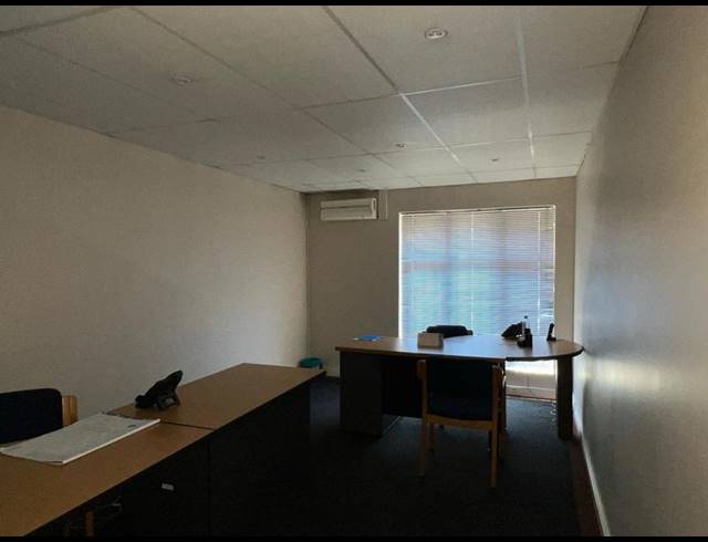 BUSINESS PROPERTY TO RENT IN NEWTON PARK